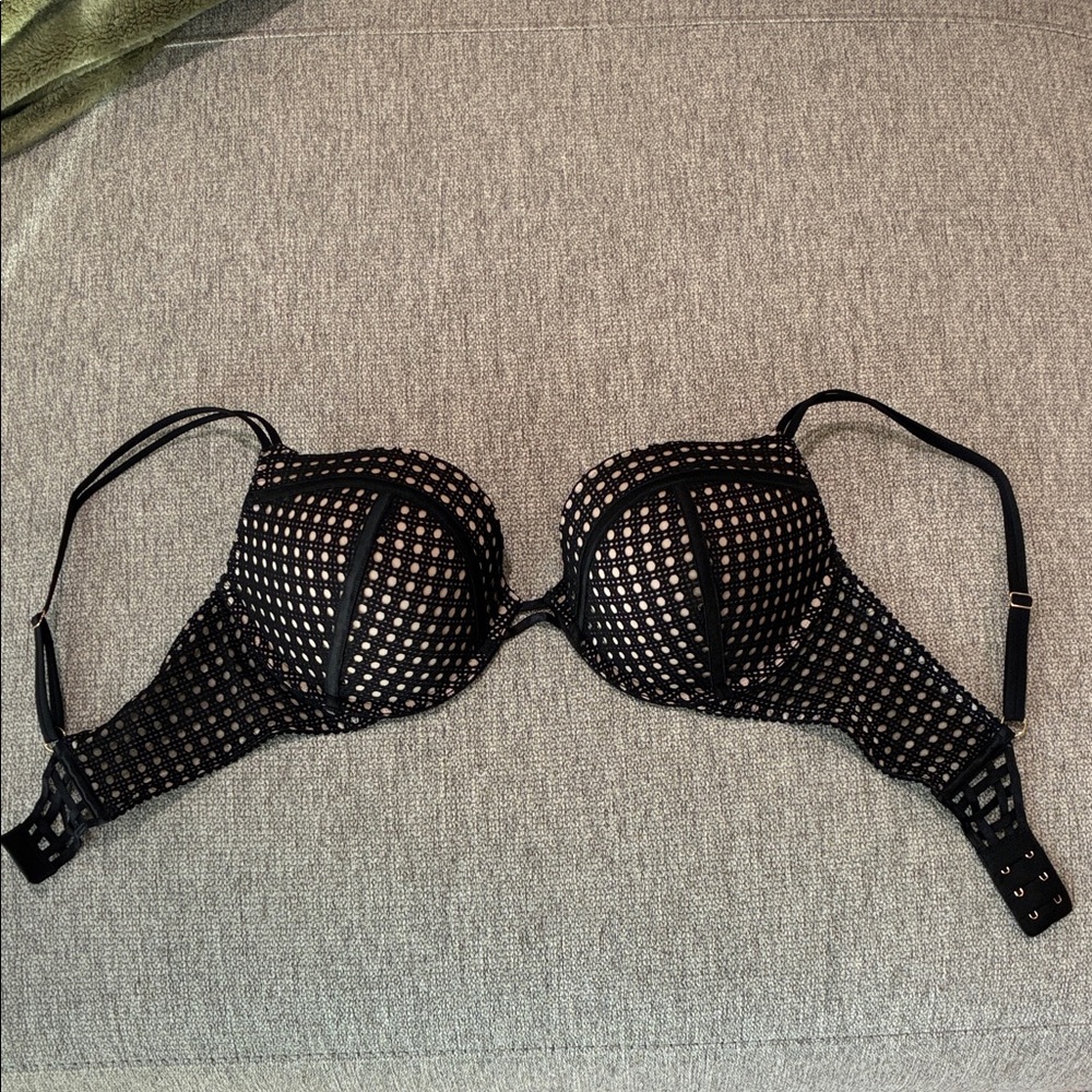 Victoria's Secret Black and Cream Bra